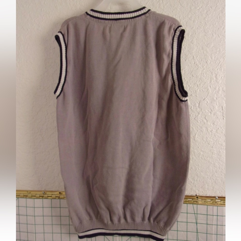 Women’s Buffalo VTG Knit Preppy -Logo -Crest Collegiate Sweater Vest -EUC Sz L - Picture 8 of 13